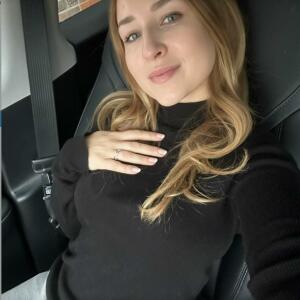 Olivia Fleur other